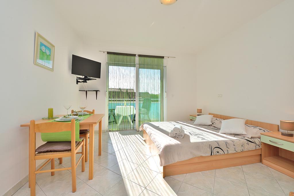 Sara Apartments Petrčane Pokój zdjęcie