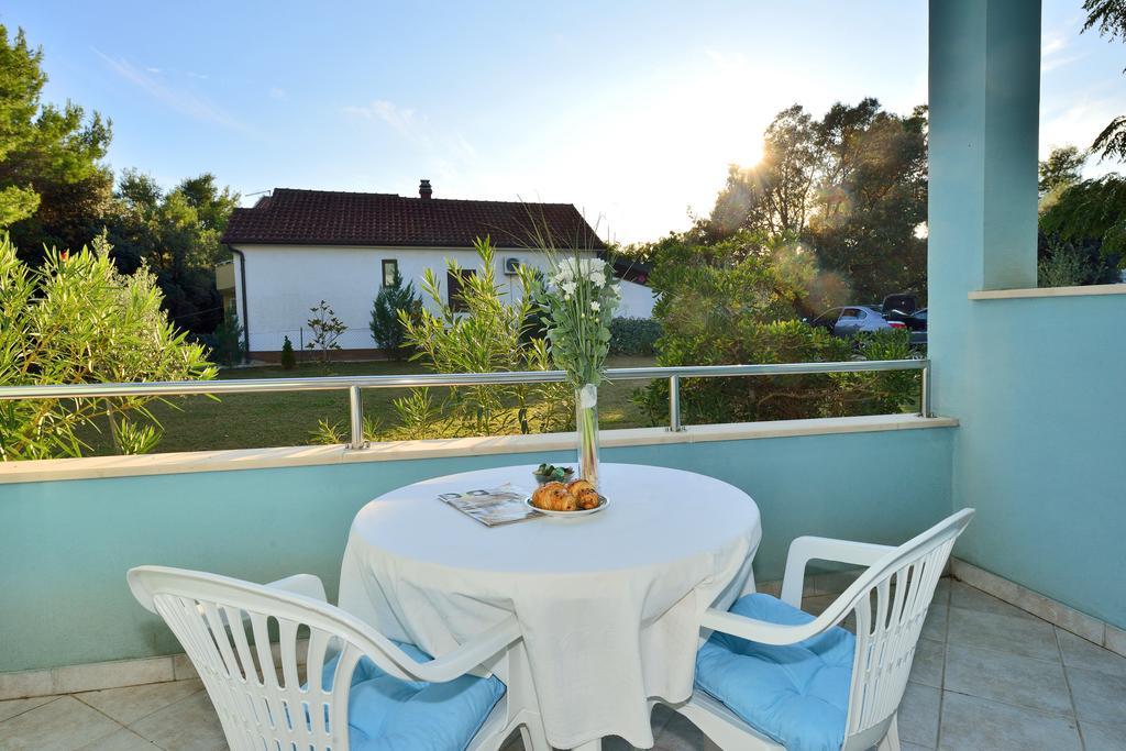 Sara Apartments Petrčane Pokój zdjęcie